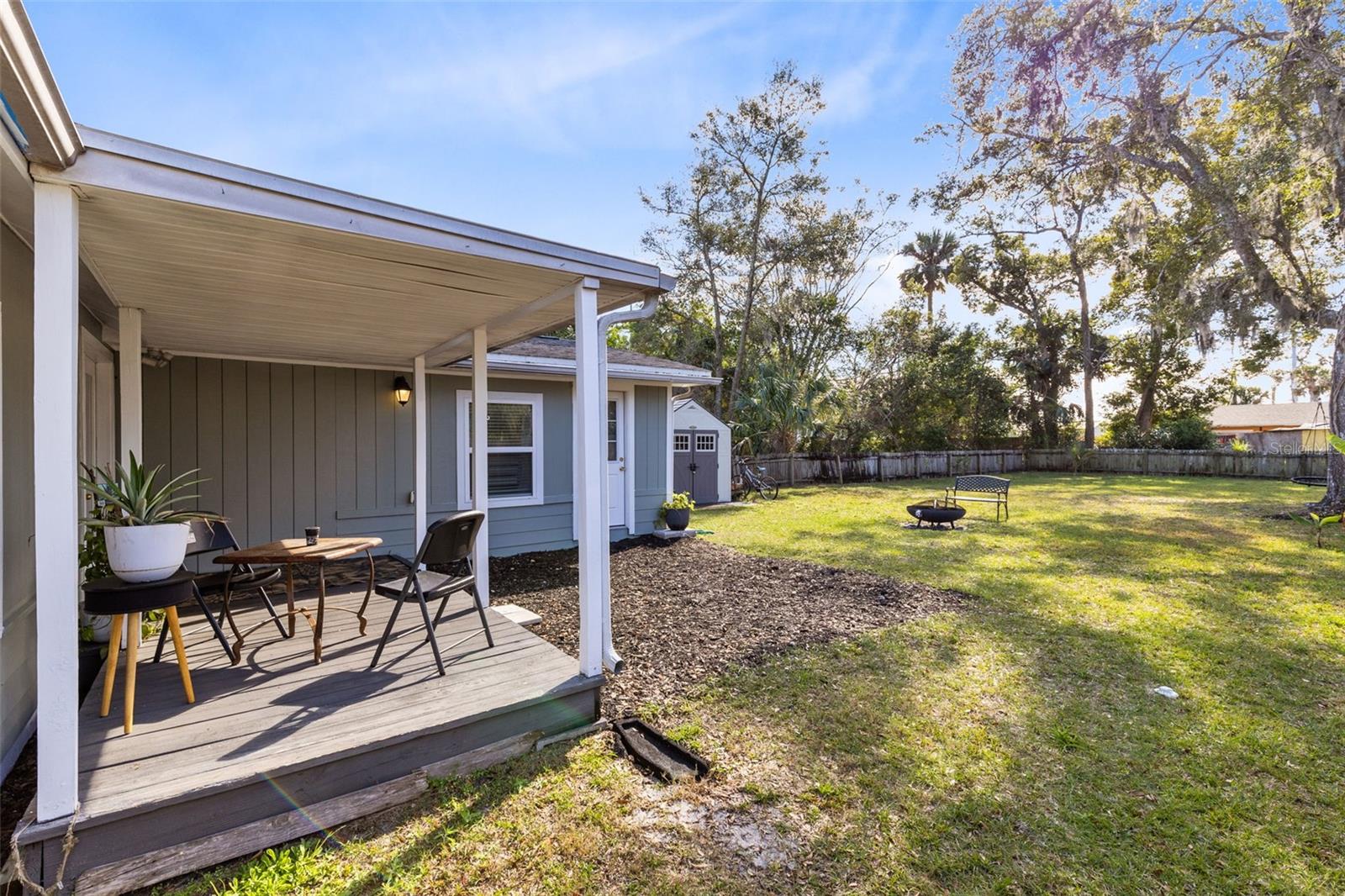 230 W MAGNOLIA ST, APOPKA, FL, 32703