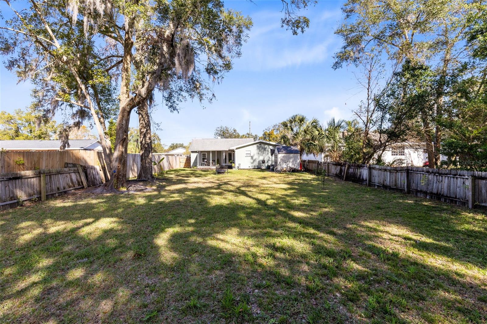 230 W MAGNOLIA ST, APOPKA, FL, 32703
