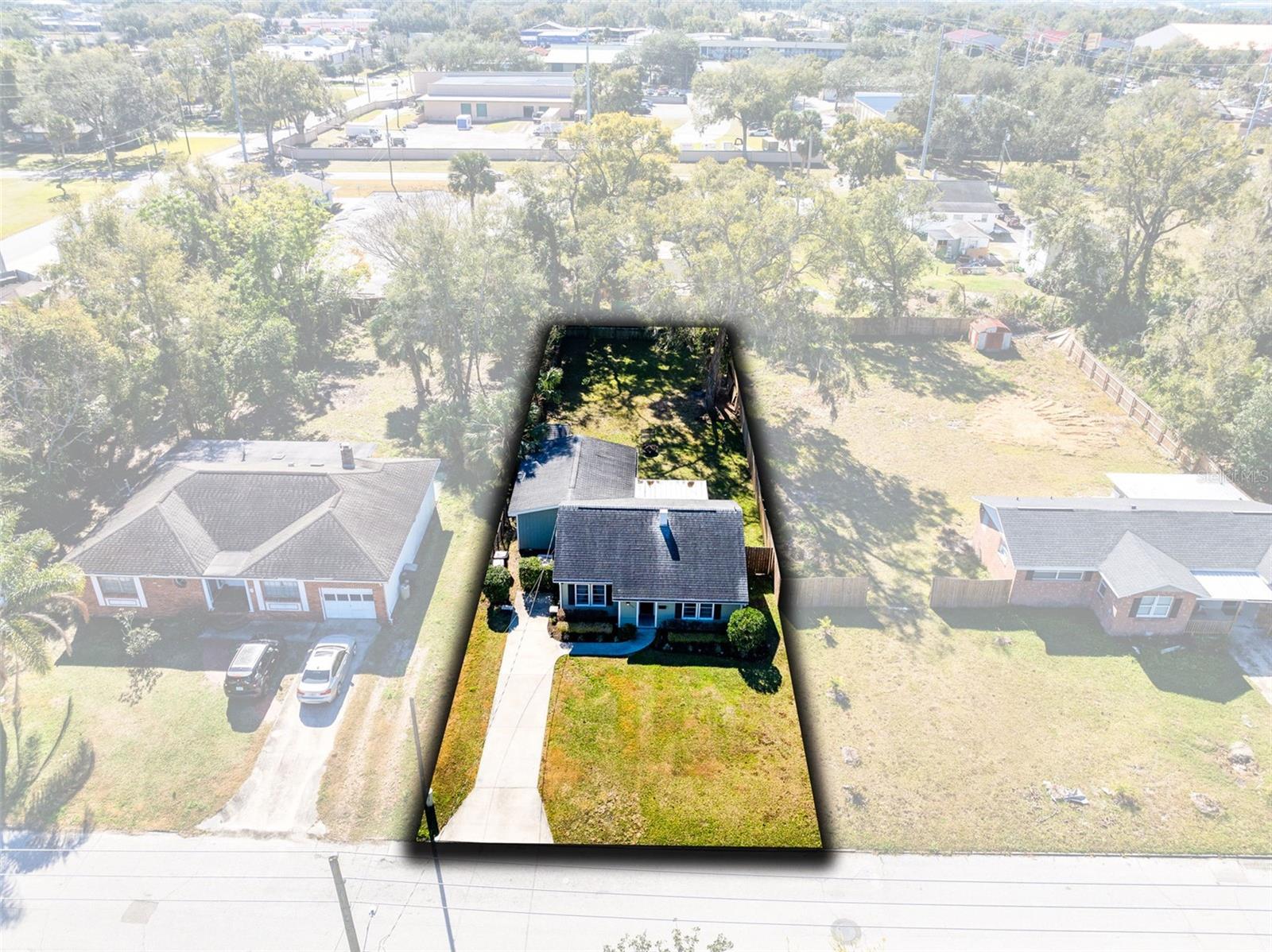 230 W MAGNOLIA ST, APOPKA, FL, 32703