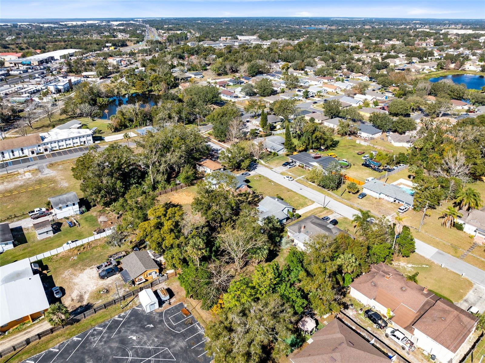 230 W MAGNOLIA ST, APOPKA, FL, 32703