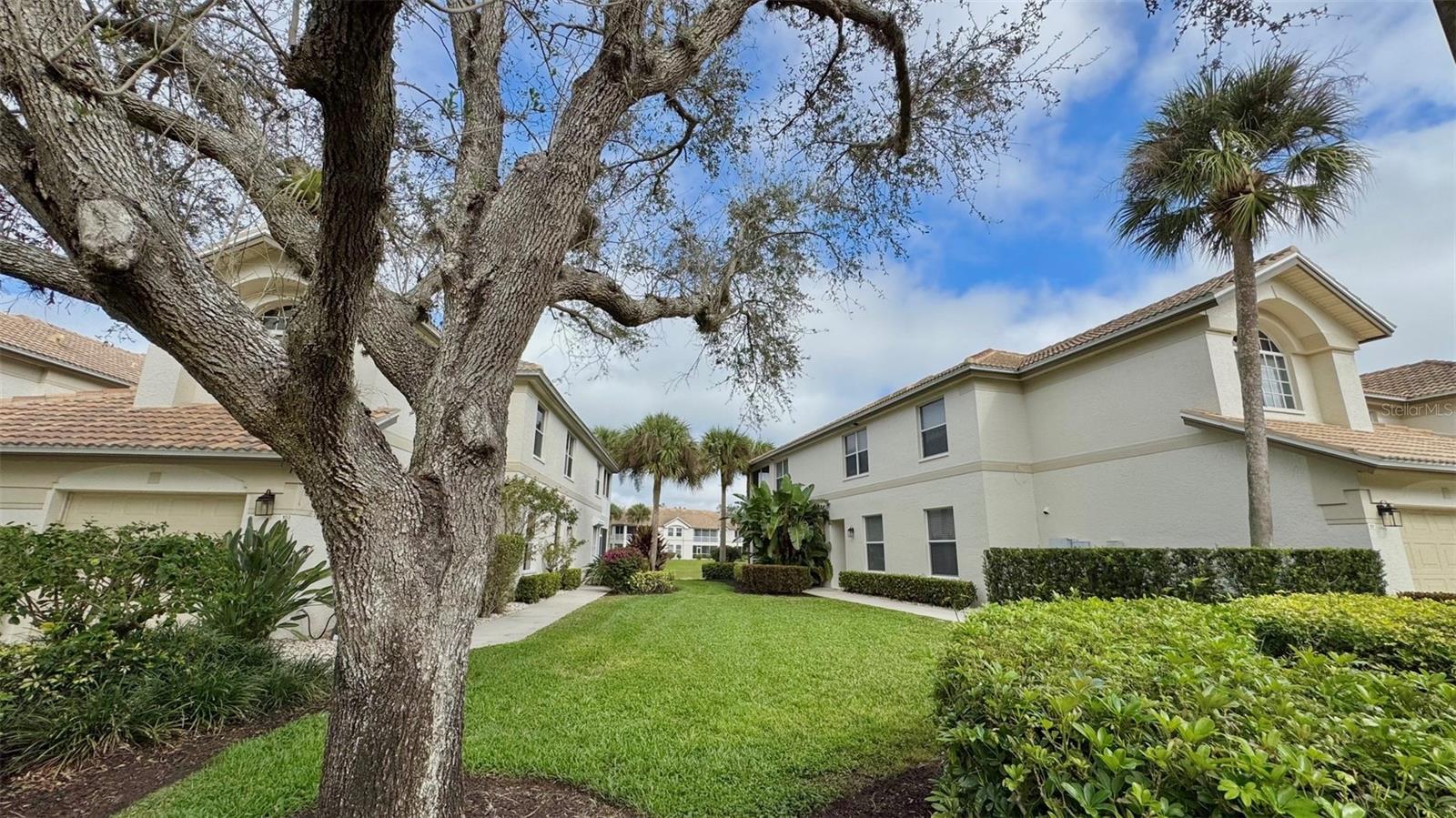 7750 GARDNER DR #102, NAPLES, FL, 34109