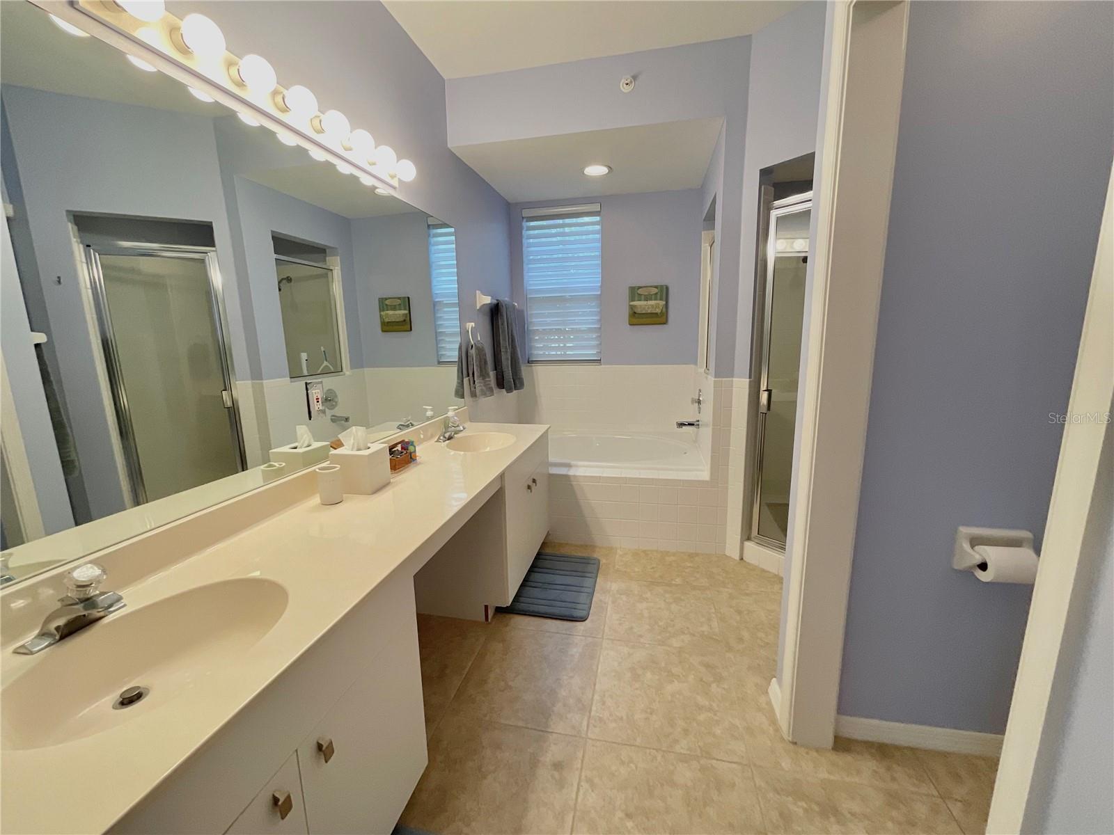 7750 GARDNER DR #102, NAPLES, FL, 34109