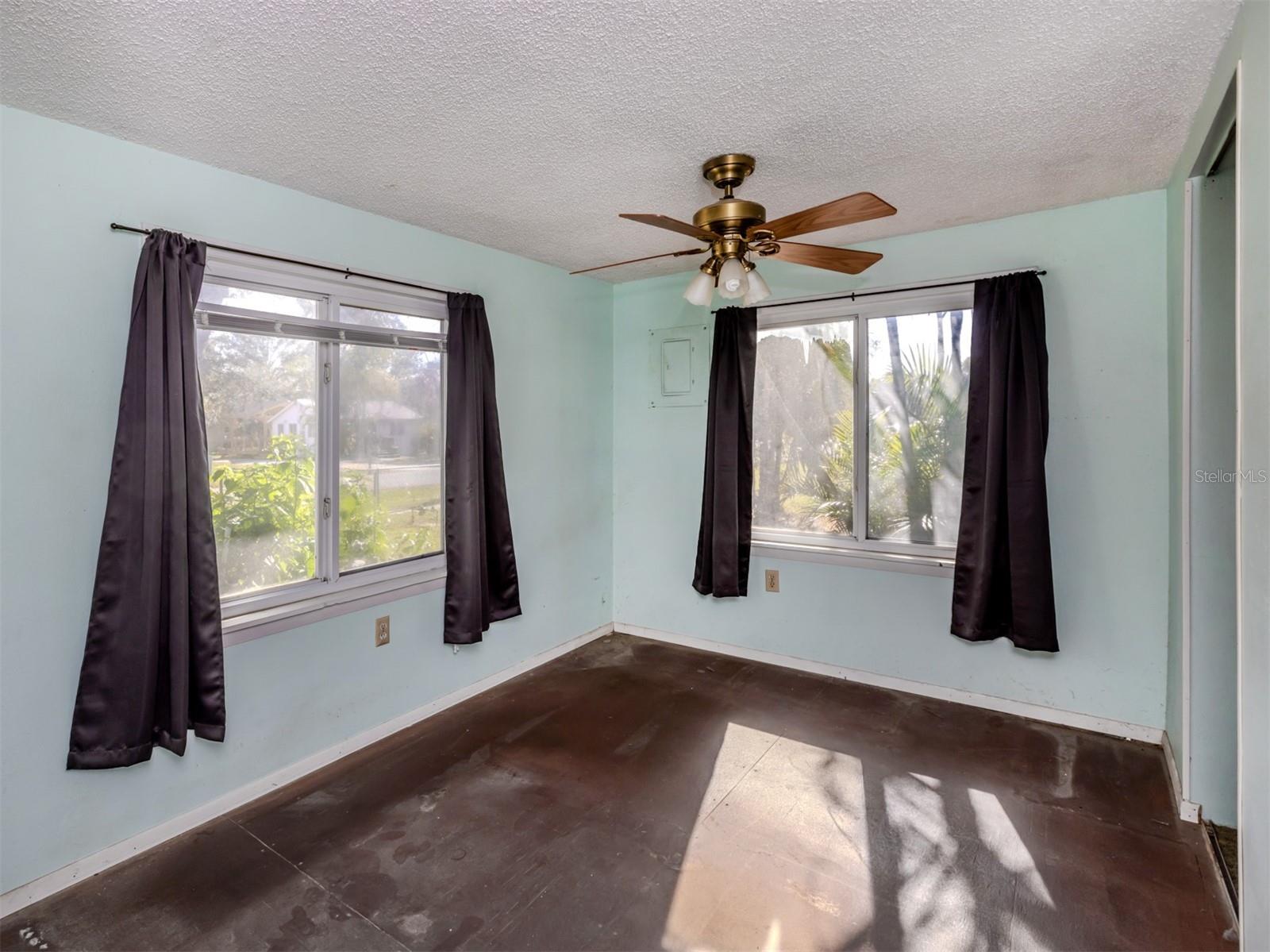 301 RIVER BLVD S, NOKOMIS, FL, 34275