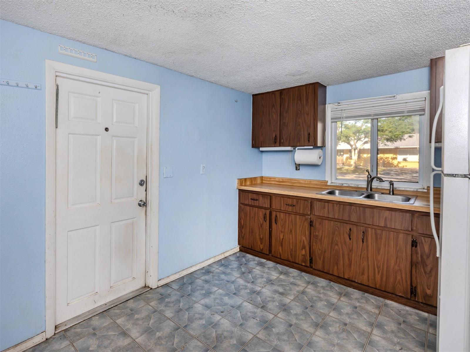 301 RIVER BLVD S, NOKOMIS, FL, 34275
