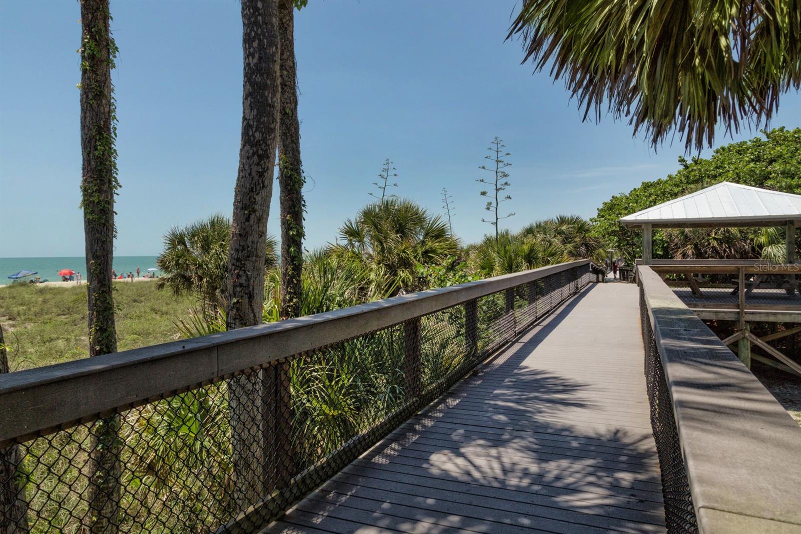 301 RIVER BLVD S, NOKOMIS, FL, 34275