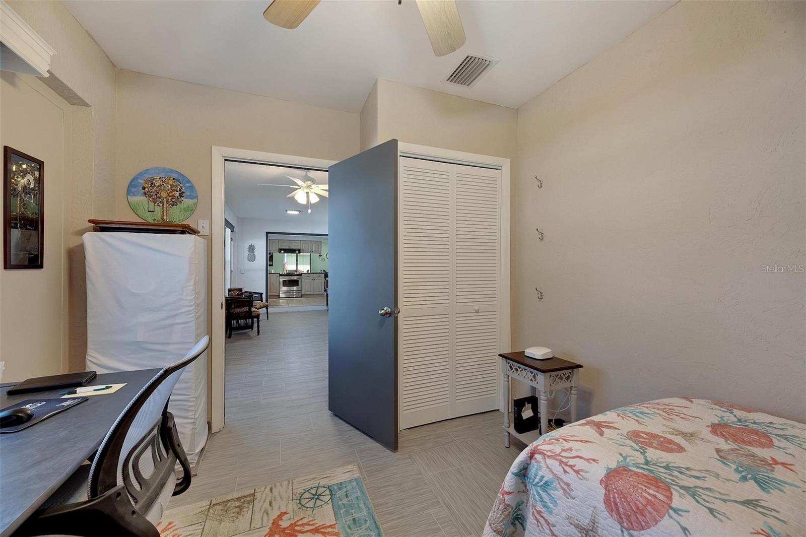 1719 S PEBBLE BEACH BLVD, SUN CITY CENTER, FL, 33573