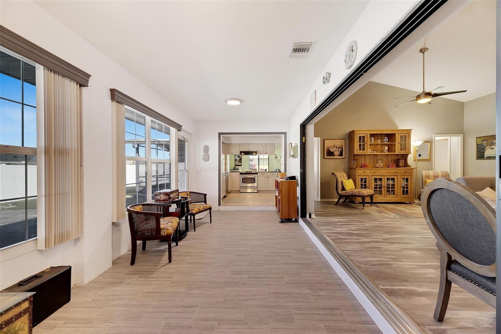 1719 S PEBBLE BEACH BLVD, SUN CITY CENTER, FL, 33573