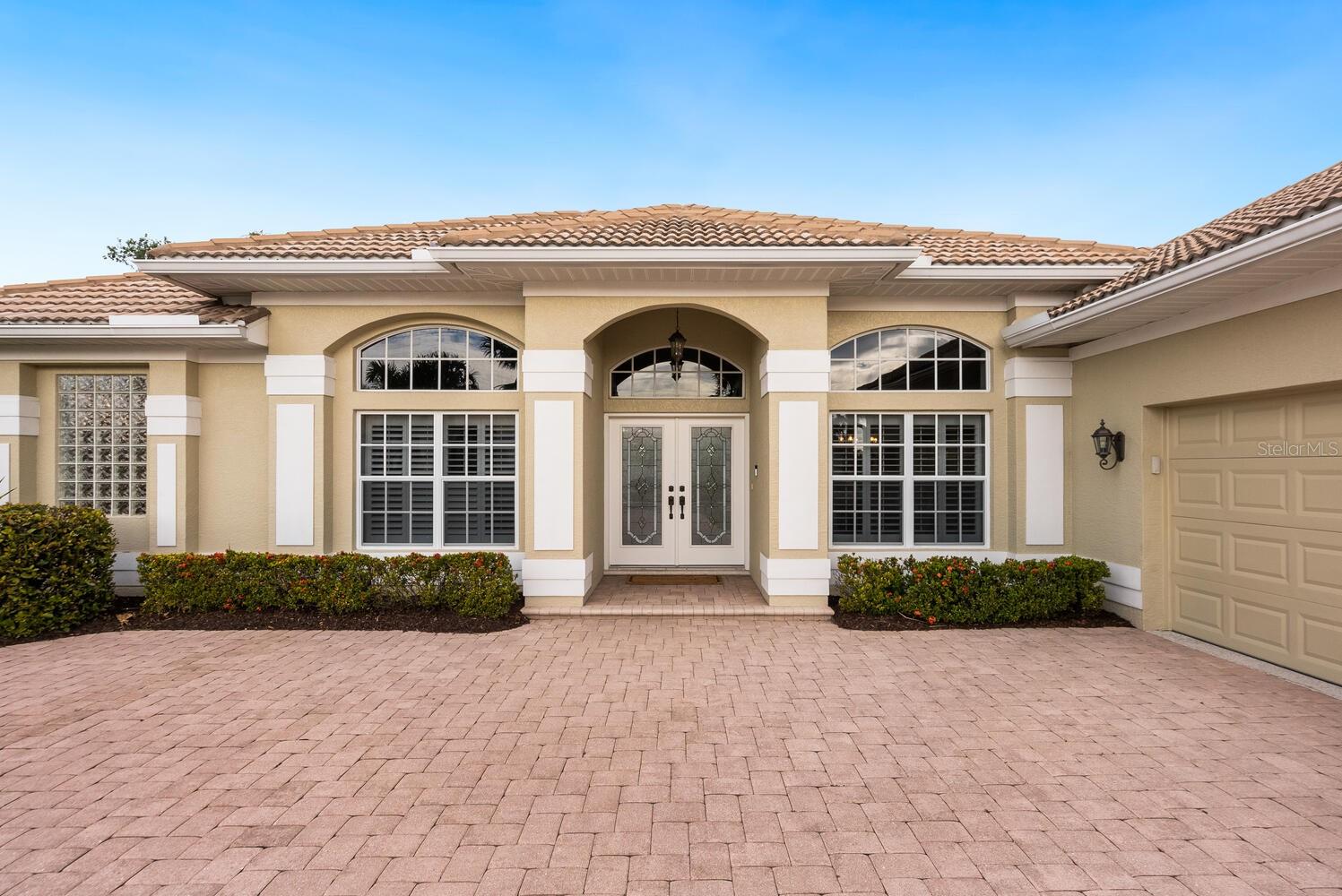 359 TURTLEBACK XING, VENICE, FL, 34292