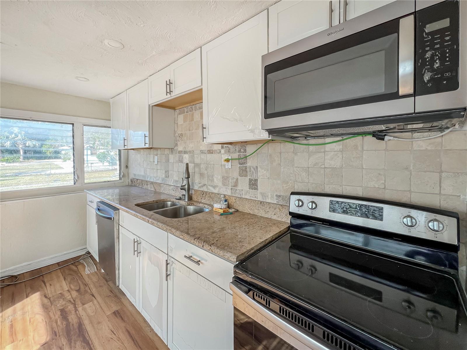 1003 PATTERSON DR, SARASOTA, FL, 34234