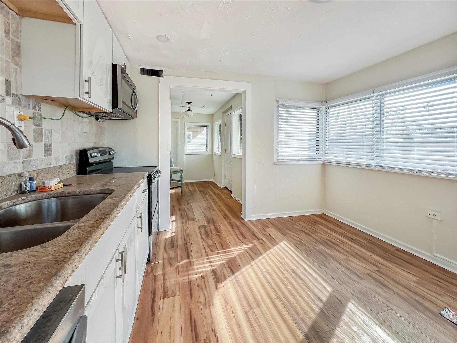1003 PATTERSON DR, SARASOTA, FL, 34234