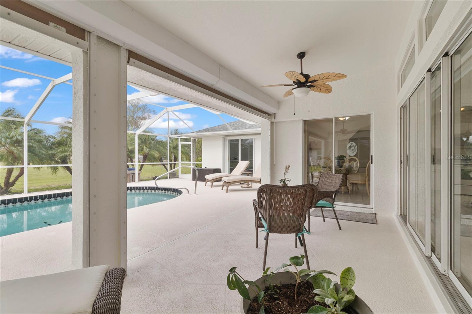 303 PARAMARIBO ST, PUNTA GORDA, FL, 33983