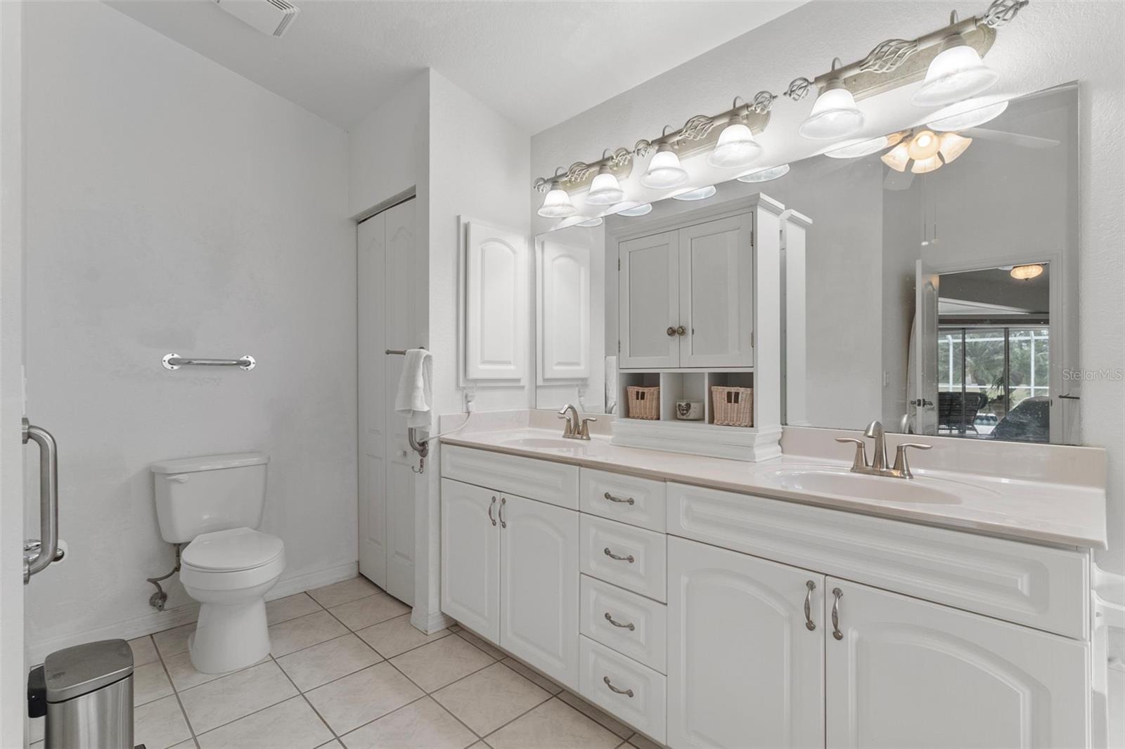 303 PARAMARIBO ST, PUNTA GORDA, FL, 33983