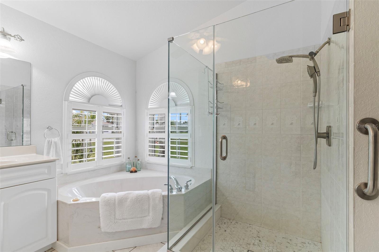 303 PARAMARIBO ST, PUNTA GORDA, FL, 33983