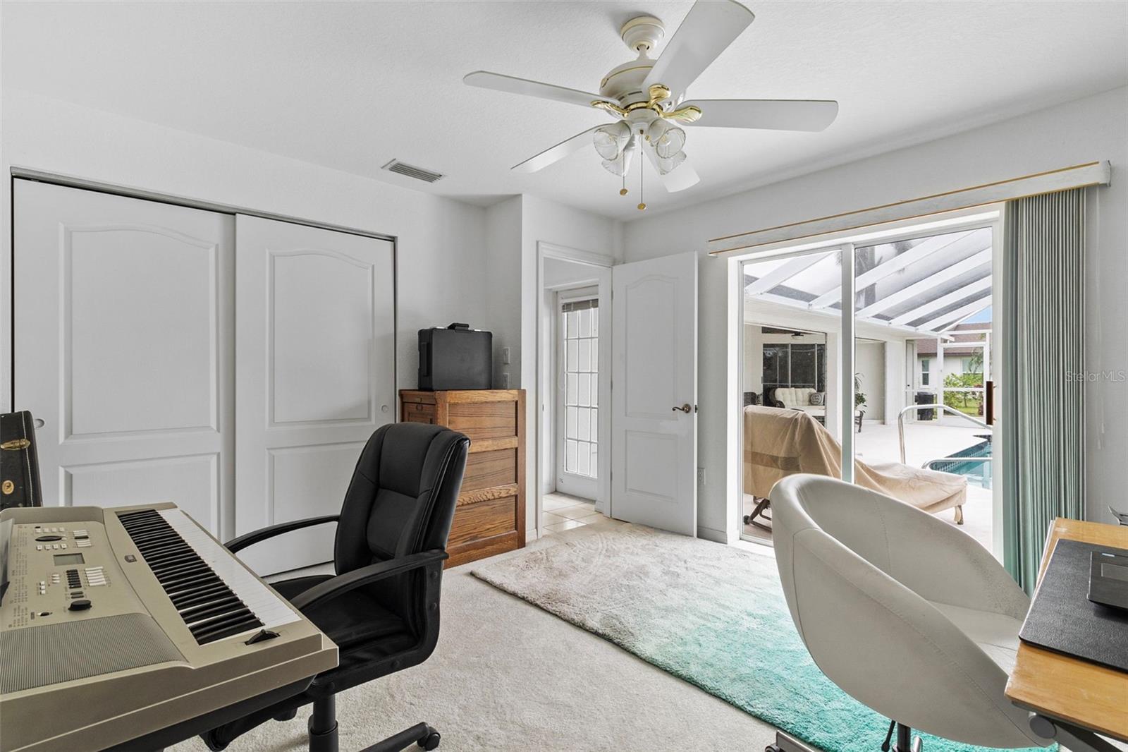 303 PARAMARIBO ST, PUNTA GORDA, FL, 33983
