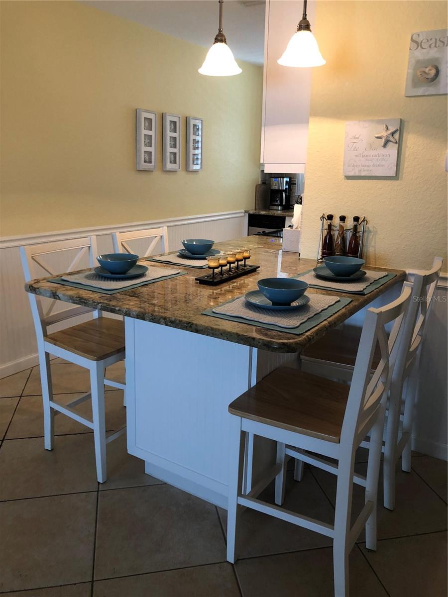2310 GULF DR N #205, BRADENTON BEACH, FL, 34217