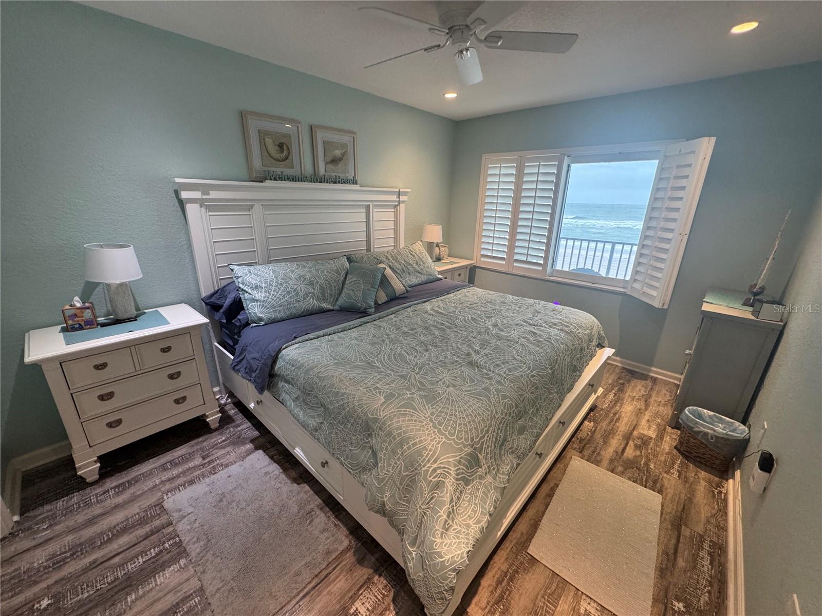 2310 GULF DR N #205, BRADENTON BEACH, FL, 34217