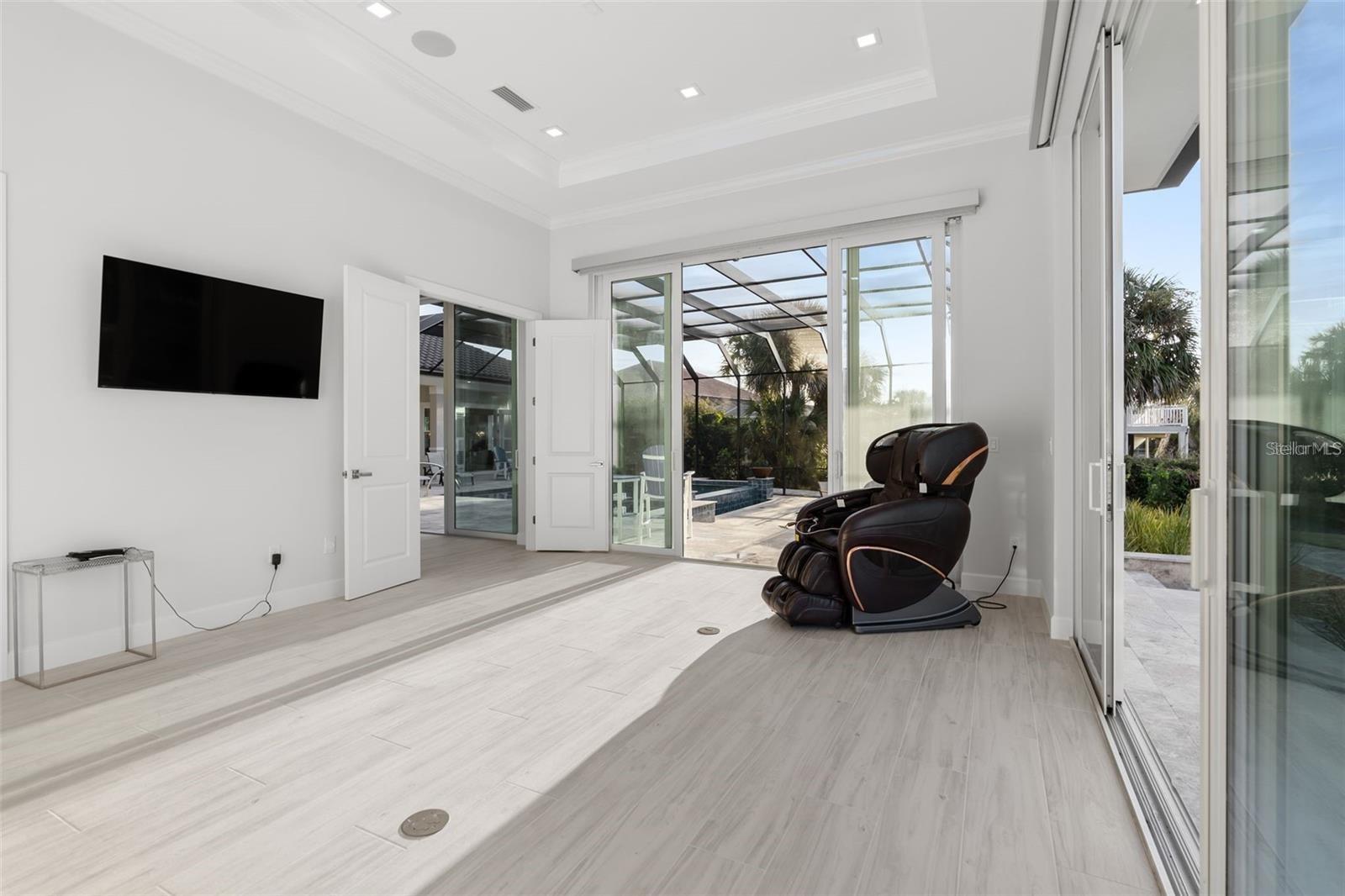 8 ISLAND ESTATES PARKWAY, PALM COAST, FL, 32137