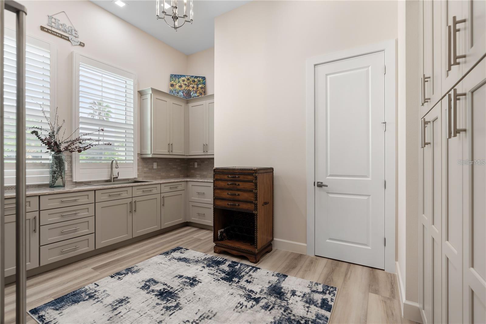 8 ISLAND ESTATES PARKWAY, PALM COAST, FL, 32137