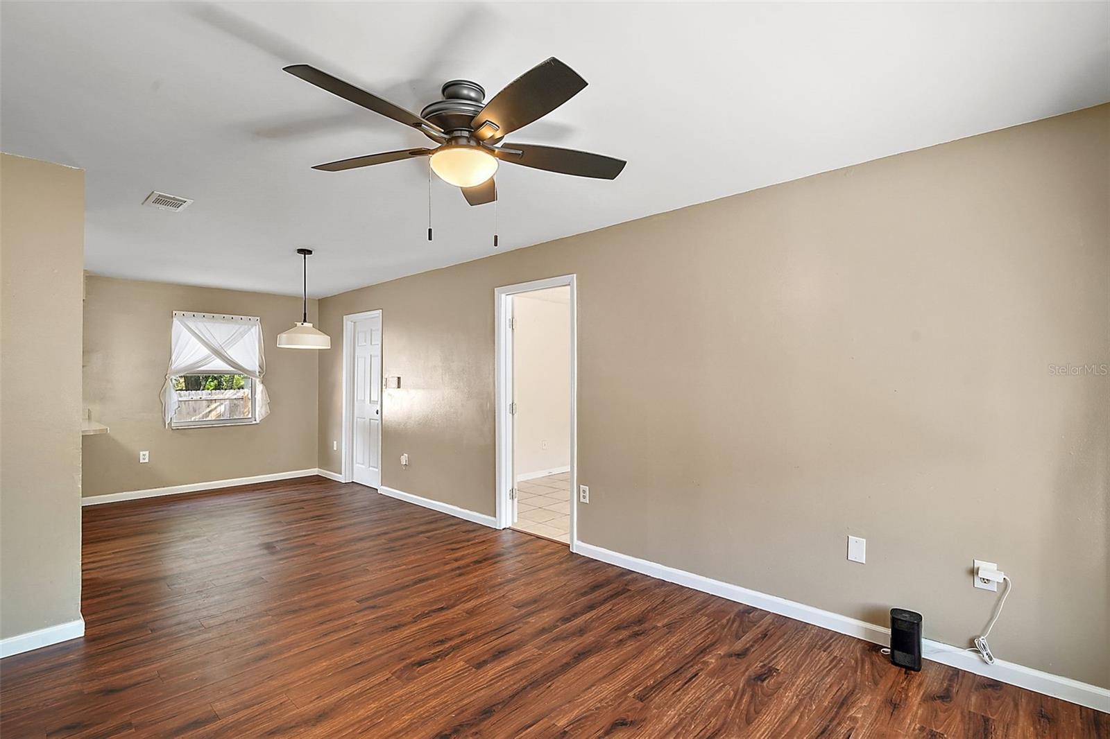 1380 PALM DR, MOUNT DORA, FL, 32757