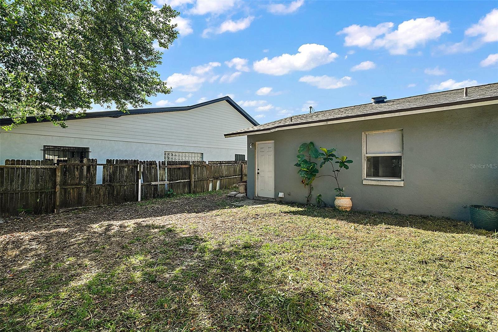 1380 PALM DR, MOUNT DORA, FL, 32757