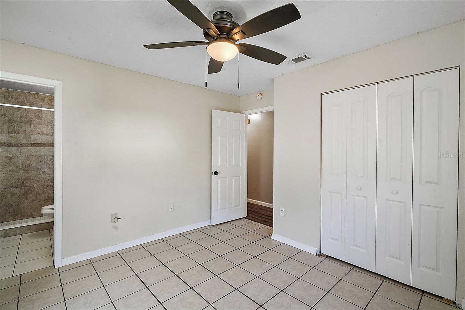 1380 PALM DR, MOUNT DORA, FL, 32757