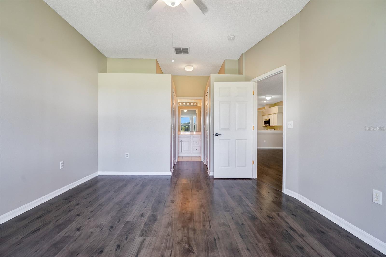 129 CLUB VILLAS LN, KISSIMMEE, FL, 34744