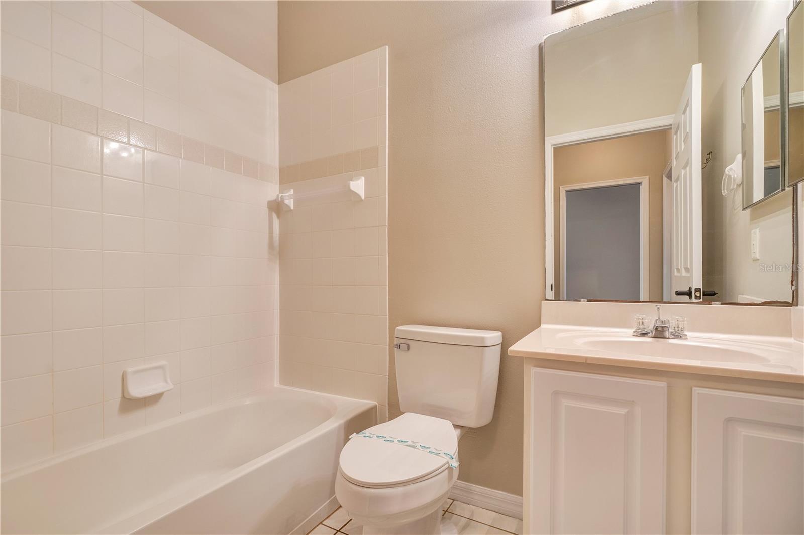 129 CLUB VILLAS LN, KISSIMMEE, FL, 34744