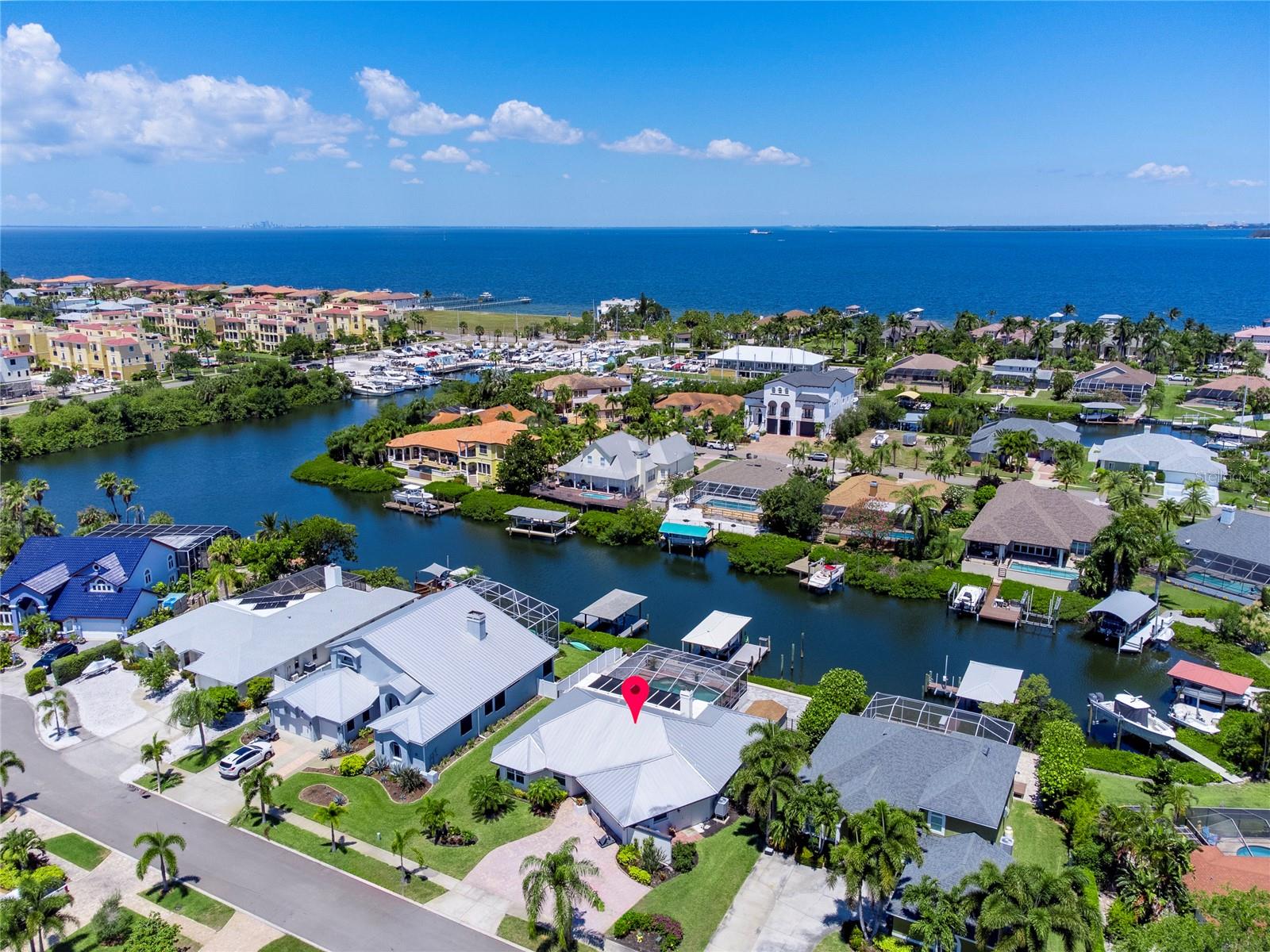 6510 SEABIRD WAY, APOLLO BEACH, FL, 33572