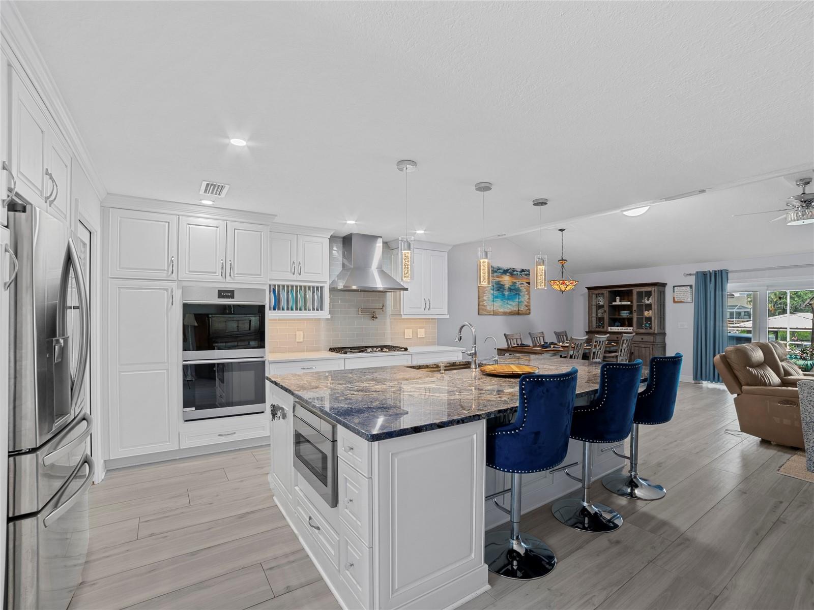 6510 SEABIRD WAY, APOLLO BEACH, FL, 33572