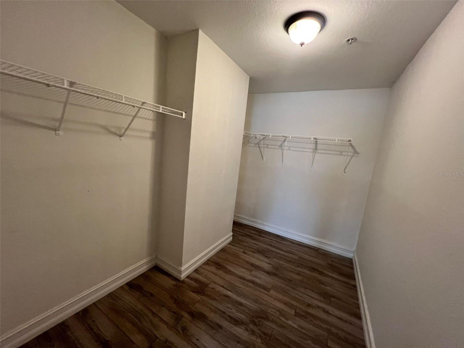 5459 VINELAND RD #4212, ORLANDO, FL, 32811