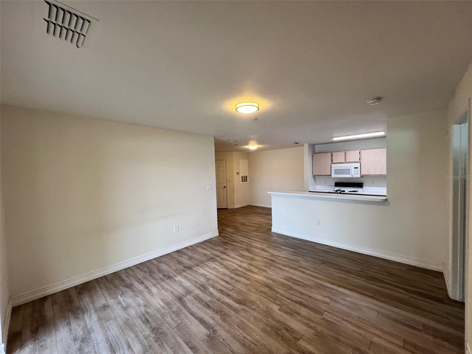 5459 VINELAND RD #4212, ORLANDO, FL, 32811