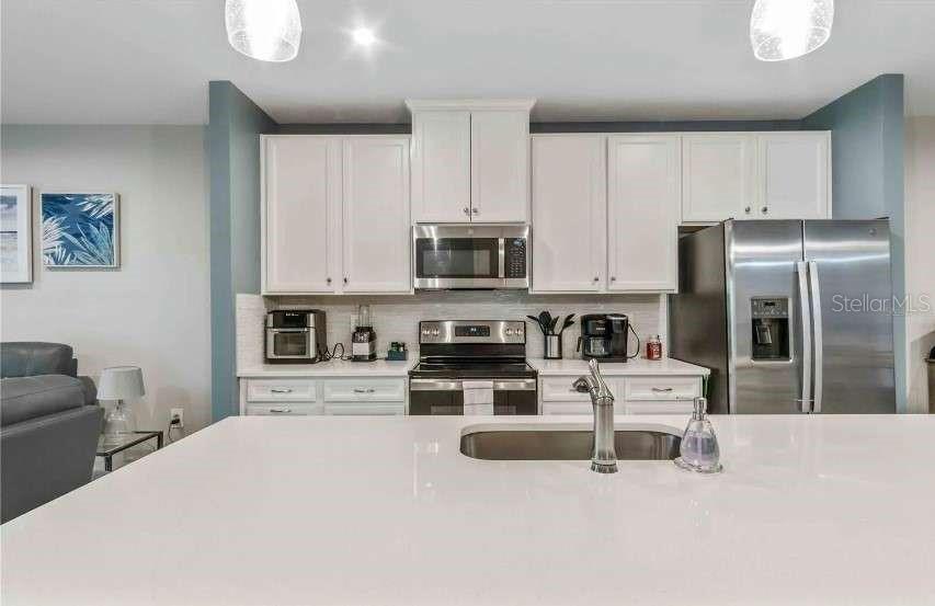 1814 W PALMS DR, PORT CHARLOTTE, FL, 33953