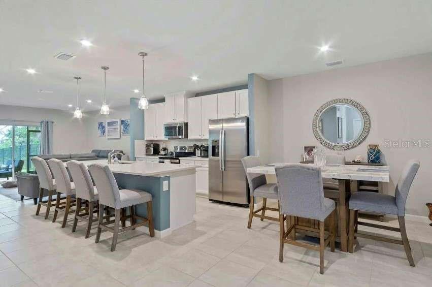 1814 W PALMS DR, PORT CHARLOTTE, FL, 33953