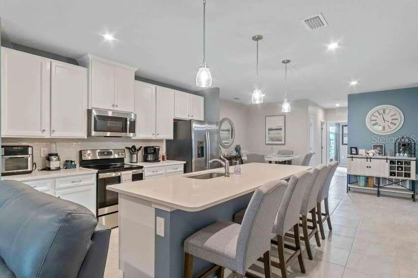1814 W PALMS DR, PORT CHARLOTTE, FL, 33953