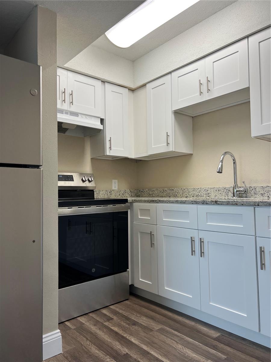 486 88TH AVE N, ST PETERSBURG, FL, 33702