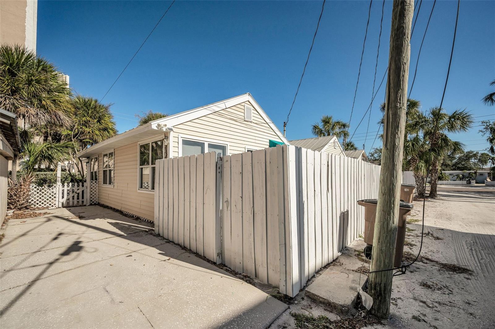 822 GULF BLVD #4-6, INDIAN ROCKS BEACH, FL, 33785