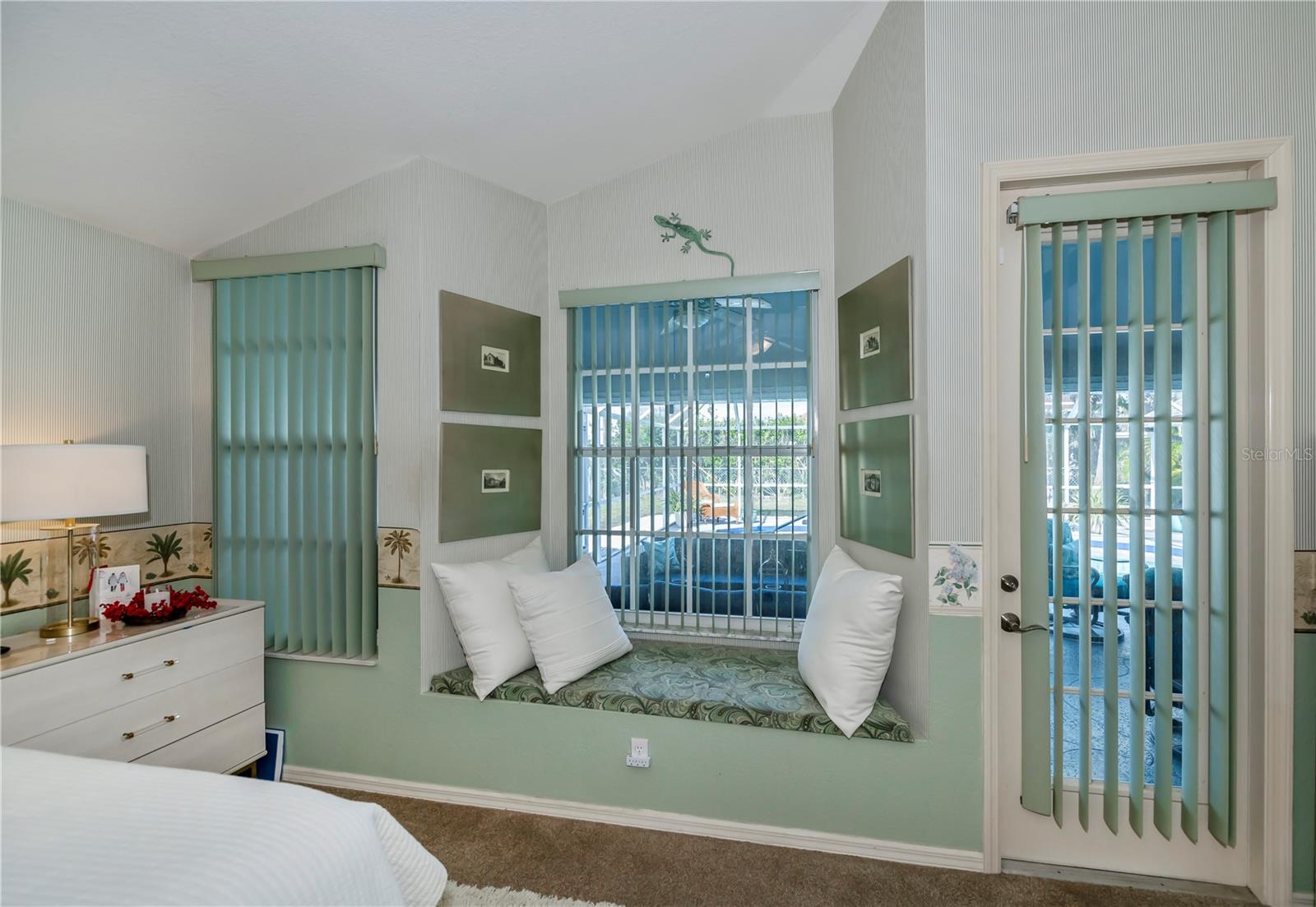 23176 LINDALE AVE, PORT CHARLOTTE, FL, 33954