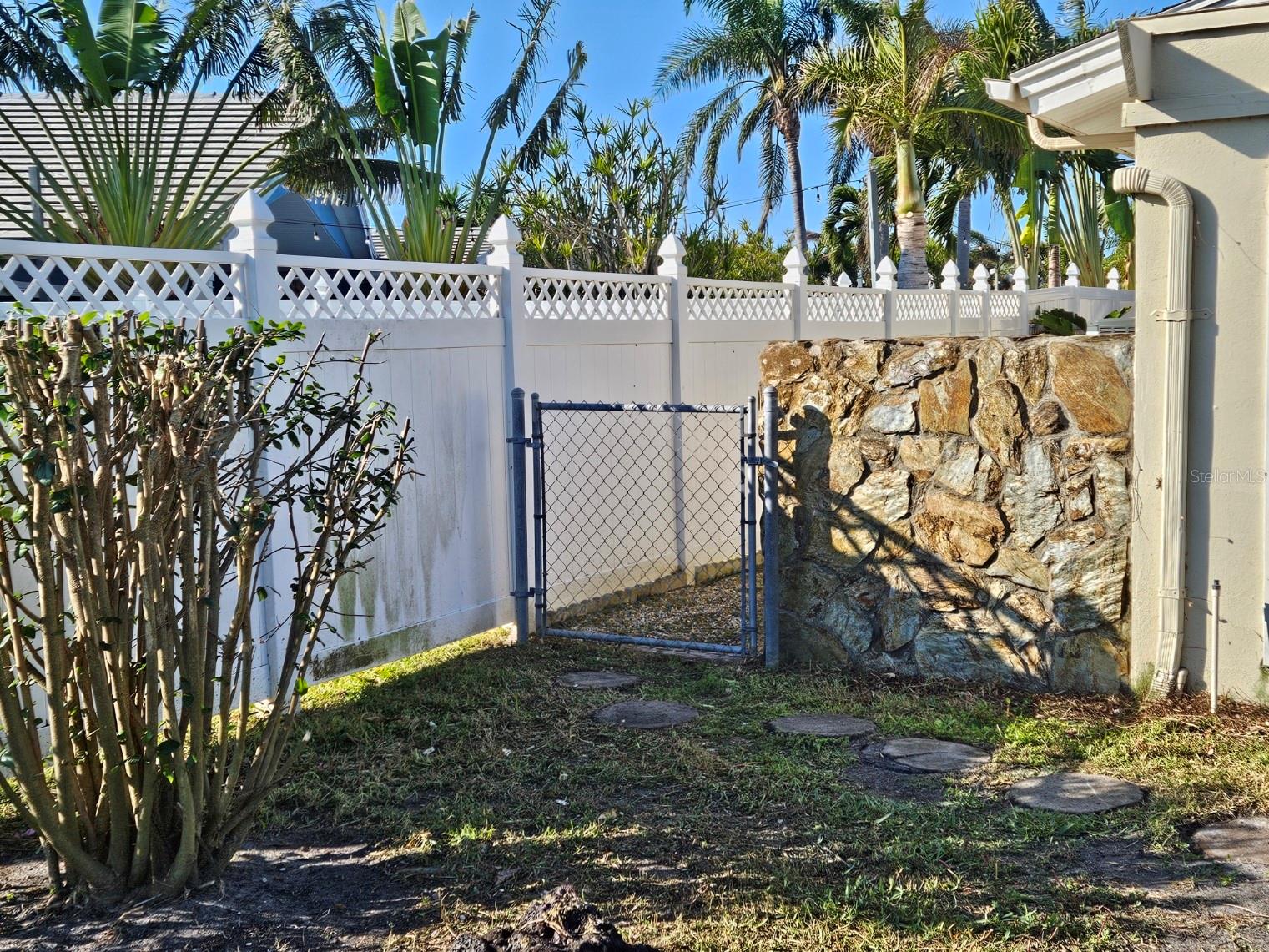 7906 9TH AVE S, ST PETERSBURG, FL, 33707