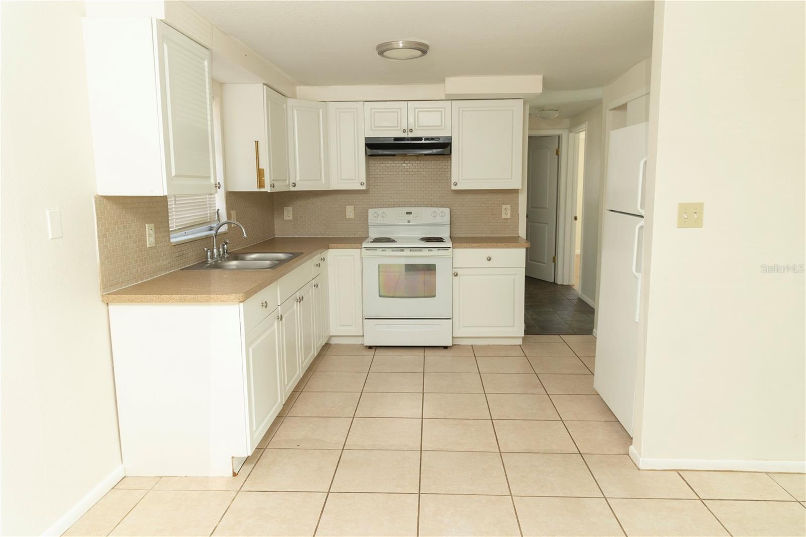 7131 COVENTRY DR, PORT RICHEY, FL, 34668