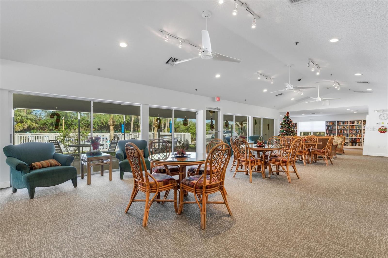 4964 VILLAGE GARDENS DR #142, SARASOTA, FL, 34234