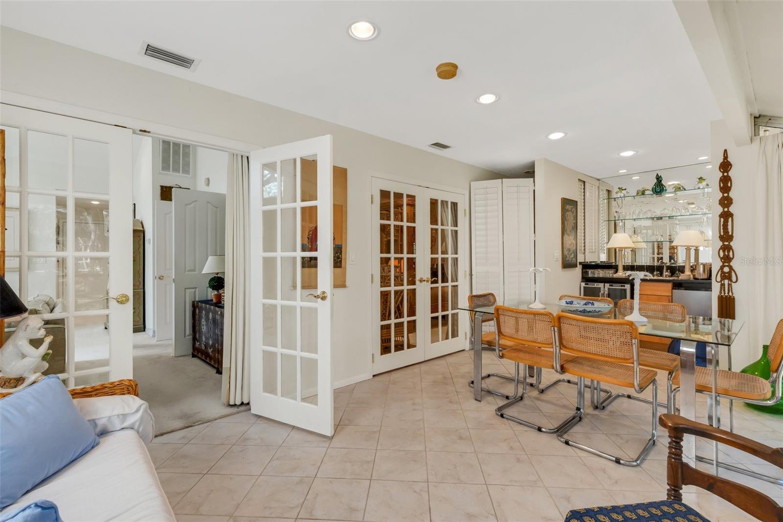 4964 VILLAGE GARDENS DR #142, SARASOTA, FL, 34234