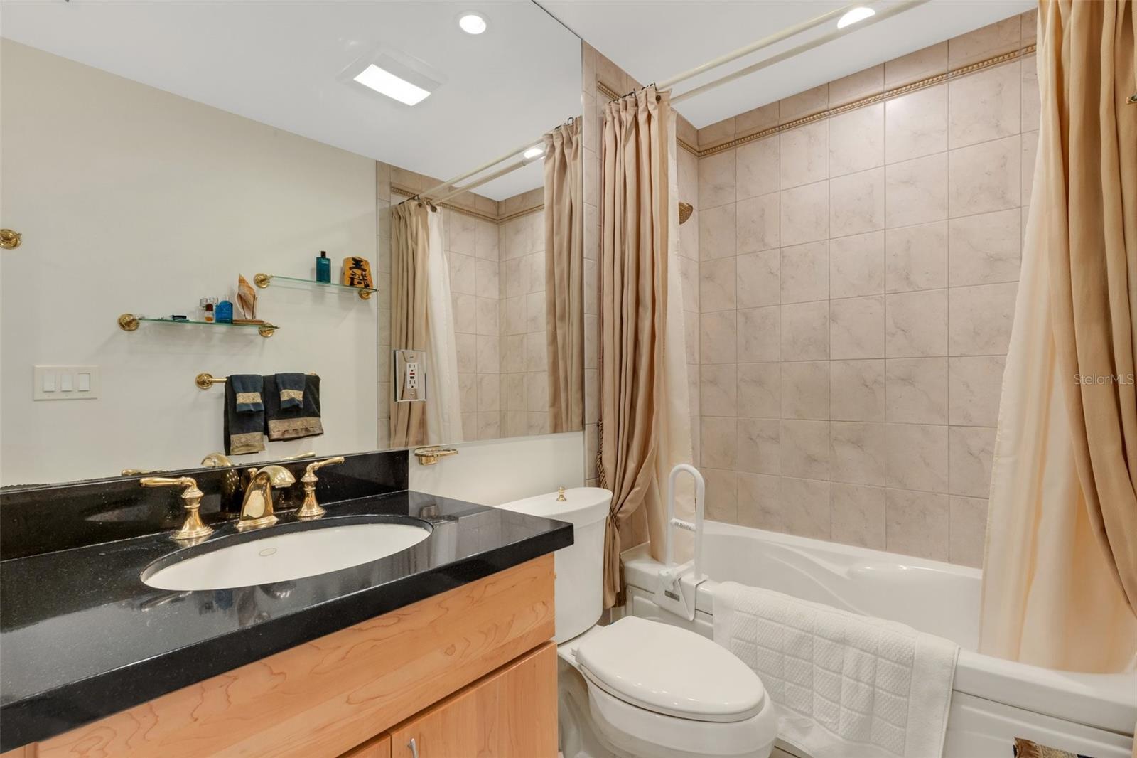 4964 VILLAGE GARDENS DR #142, SARASOTA, FL, 34234