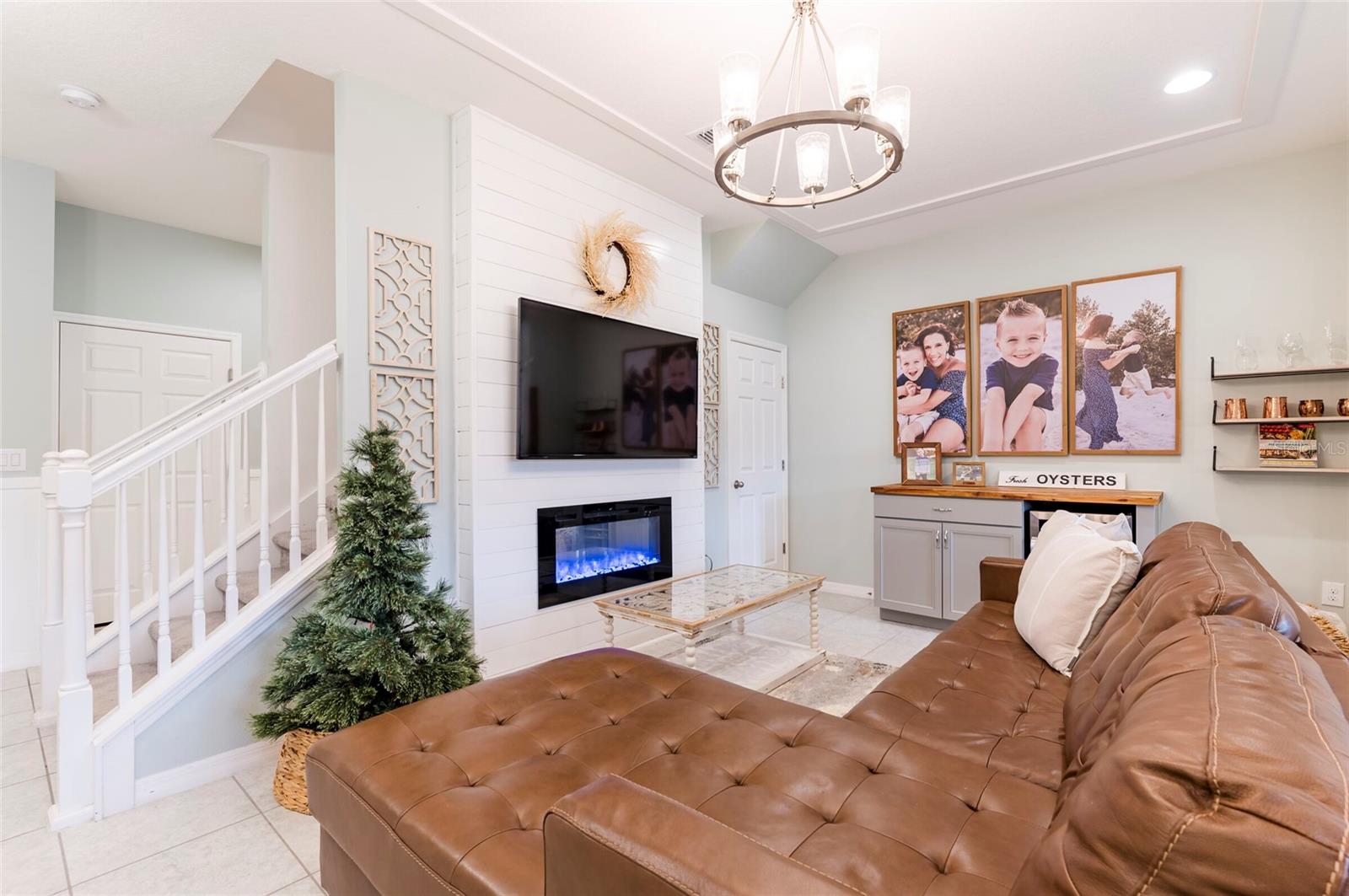 6356 CAMINO DR, APOLLO BEACH, FL, 33572