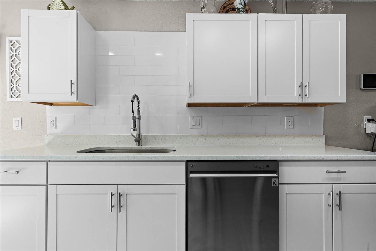 3220 CHICO AVE, ORLANDO, FL, 32818