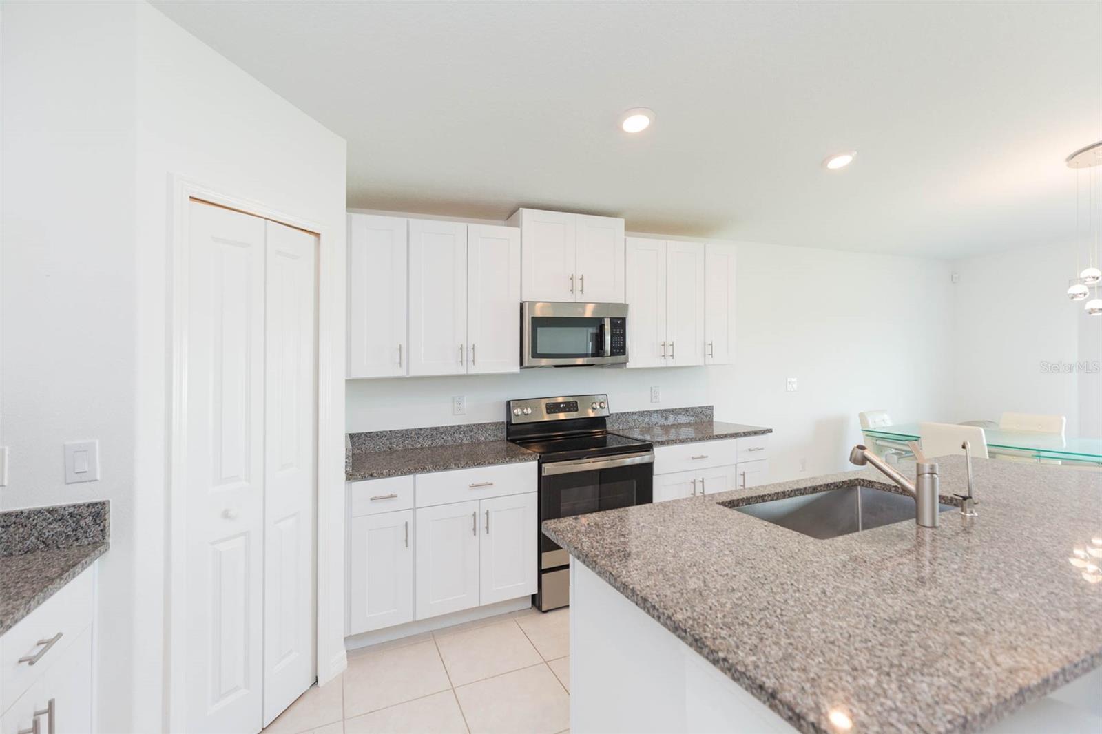 12712 WESTON OAKS LN, RIVERVIEW, FL, 33579