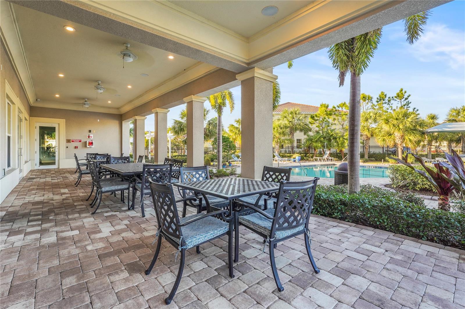 3033 ESMERALDA DR, SARASOTA, FL, 34243