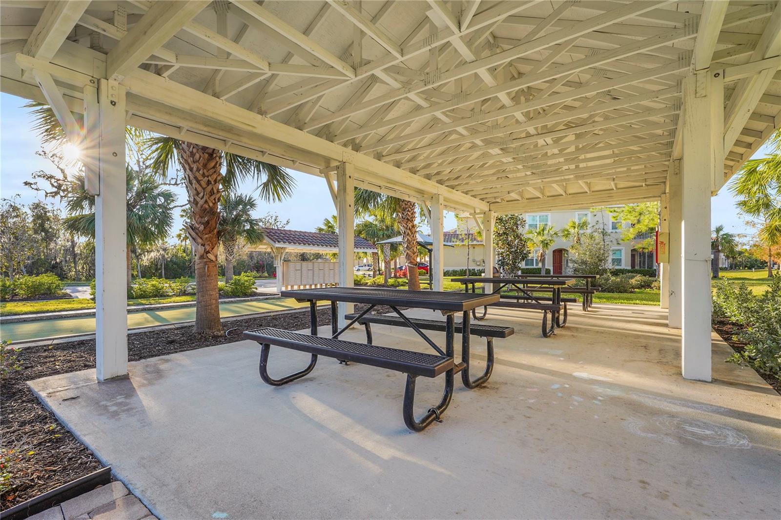 3033 ESMERALDA DR, SARASOTA, FL, 34243