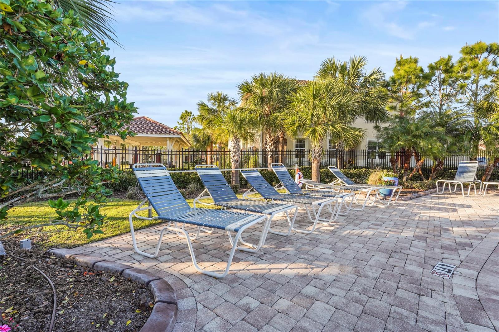 3033 ESMERALDA DR, SARASOTA, FL, 34243