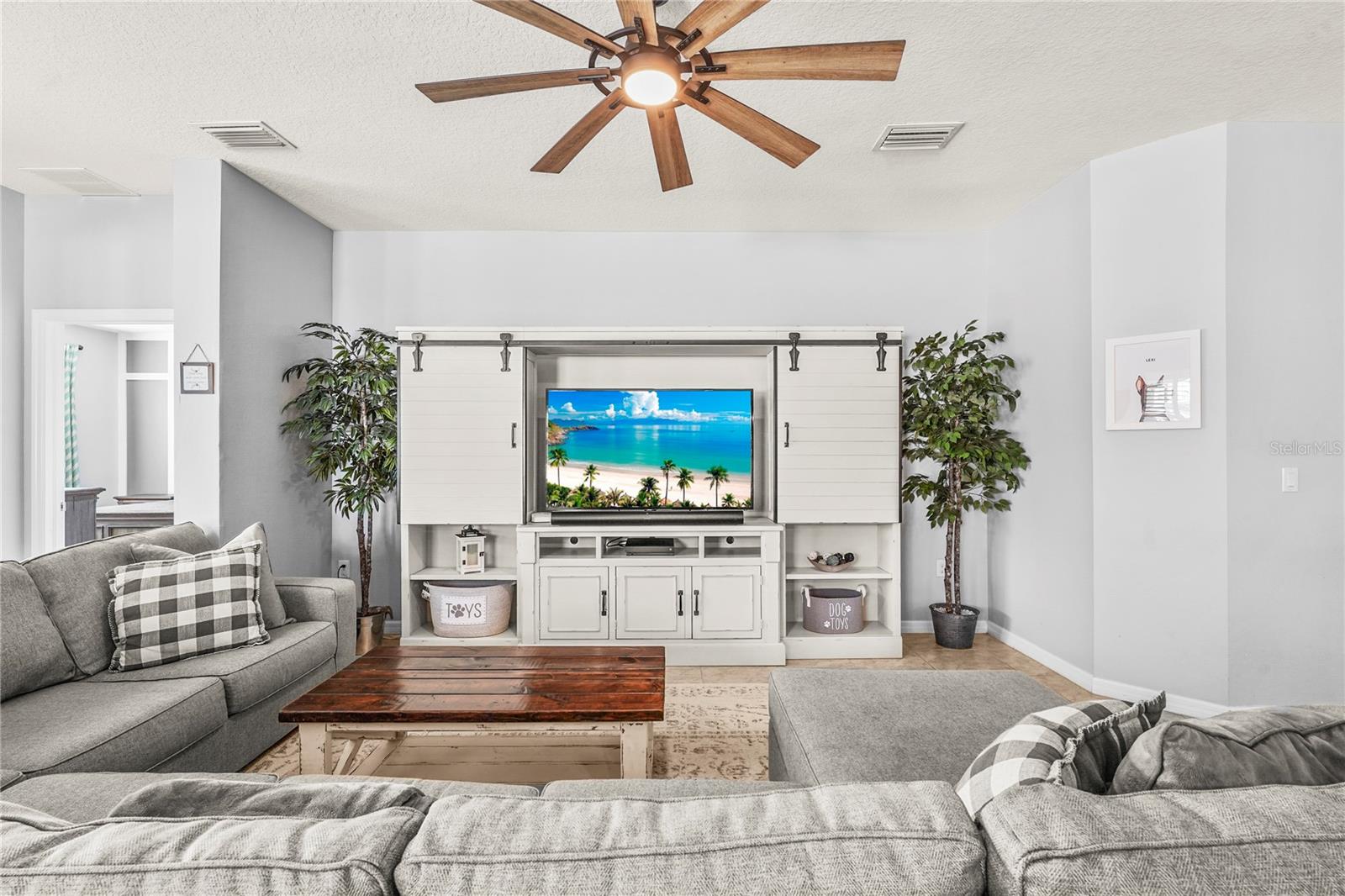 3033 ESMERALDA DR, SARASOTA, FL, 34243