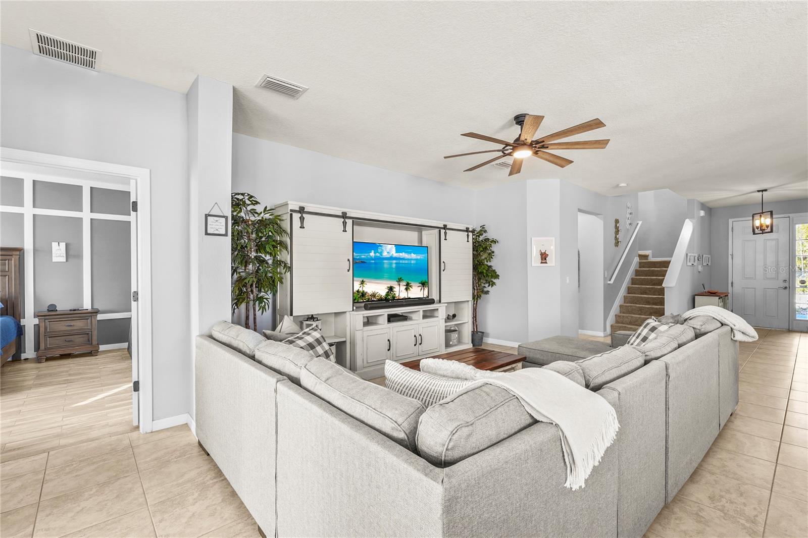 3033 ESMERALDA DR, SARASOTA, FL, 34243